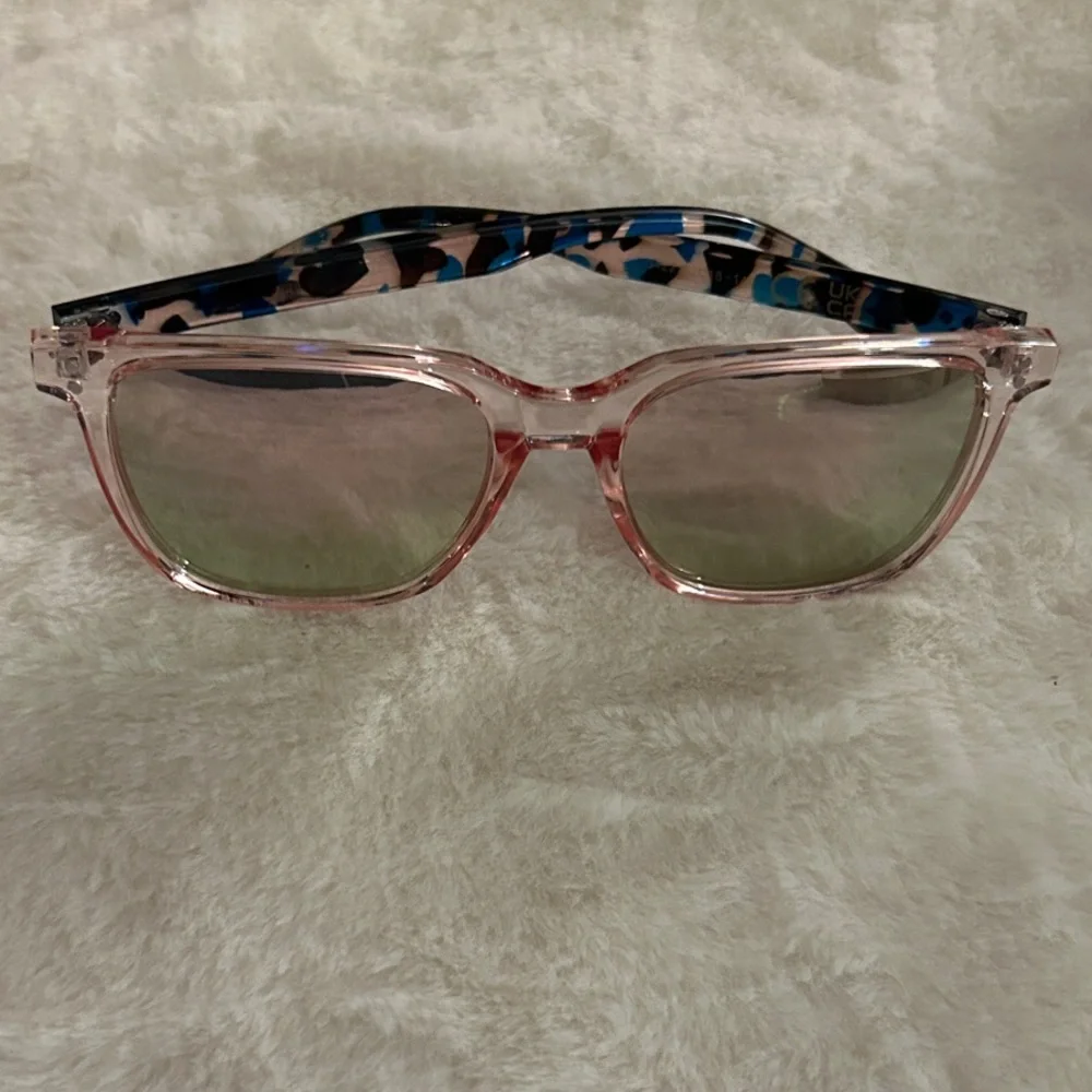 Pink and Leopard Print‎ Sunglasses